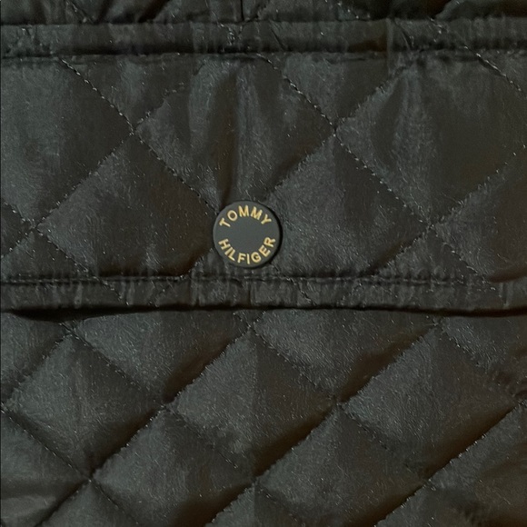 Tommy Hilfiger Navy Quilted Vest - Picture 2 of 5